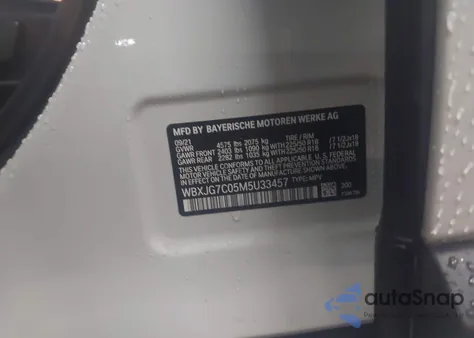 2021 BMW X1 Sdrive28I z USA, uszkodzony, nr VIN WBXJG7C05M5U33457